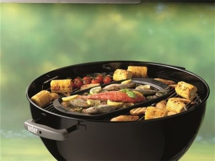 Agrandir l'image de Plancha en céramique small - WEBER® Image de Plancha en céramique small - WEBER®