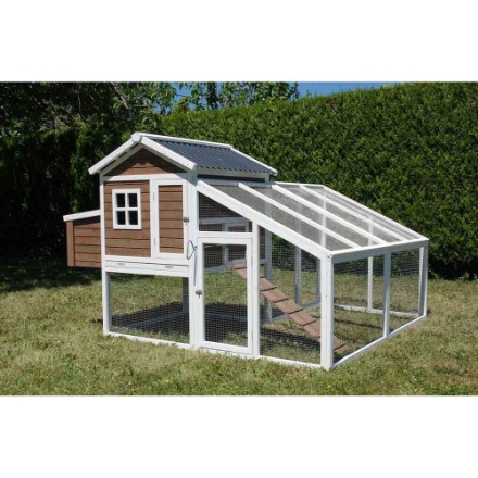 Agrandir l'image de POULAILLER BOIS VIRGINIA TOIT PVC Image de POULAILLER BOIS VIRGINIA TOIT PVC