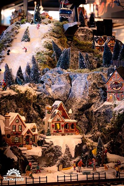 Figurine Lemax Village De Noël - Le Chef D'orchestre, Décor Pour Crèche Ou Village Miniature